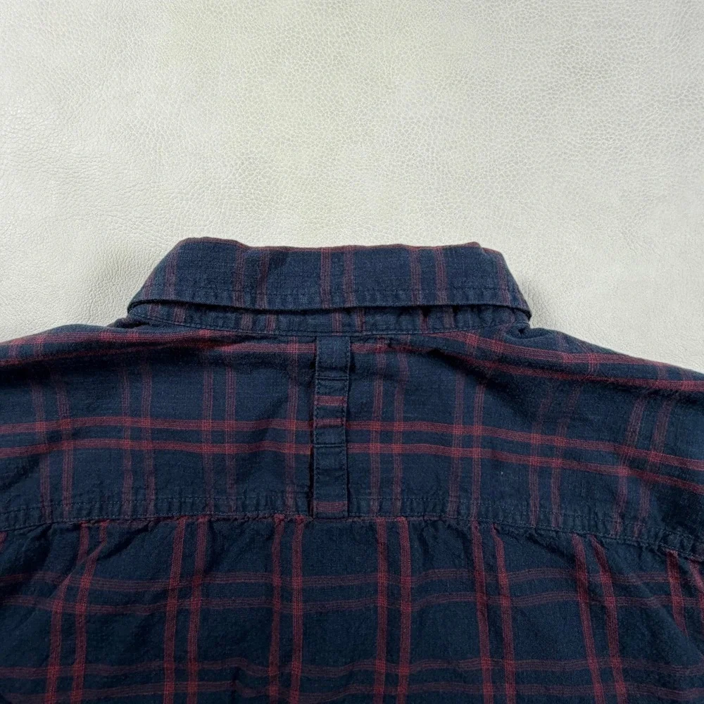 The North Face Mens Large Plaid Short Sleeve Button Down Shirt Navy‎ Burgundy